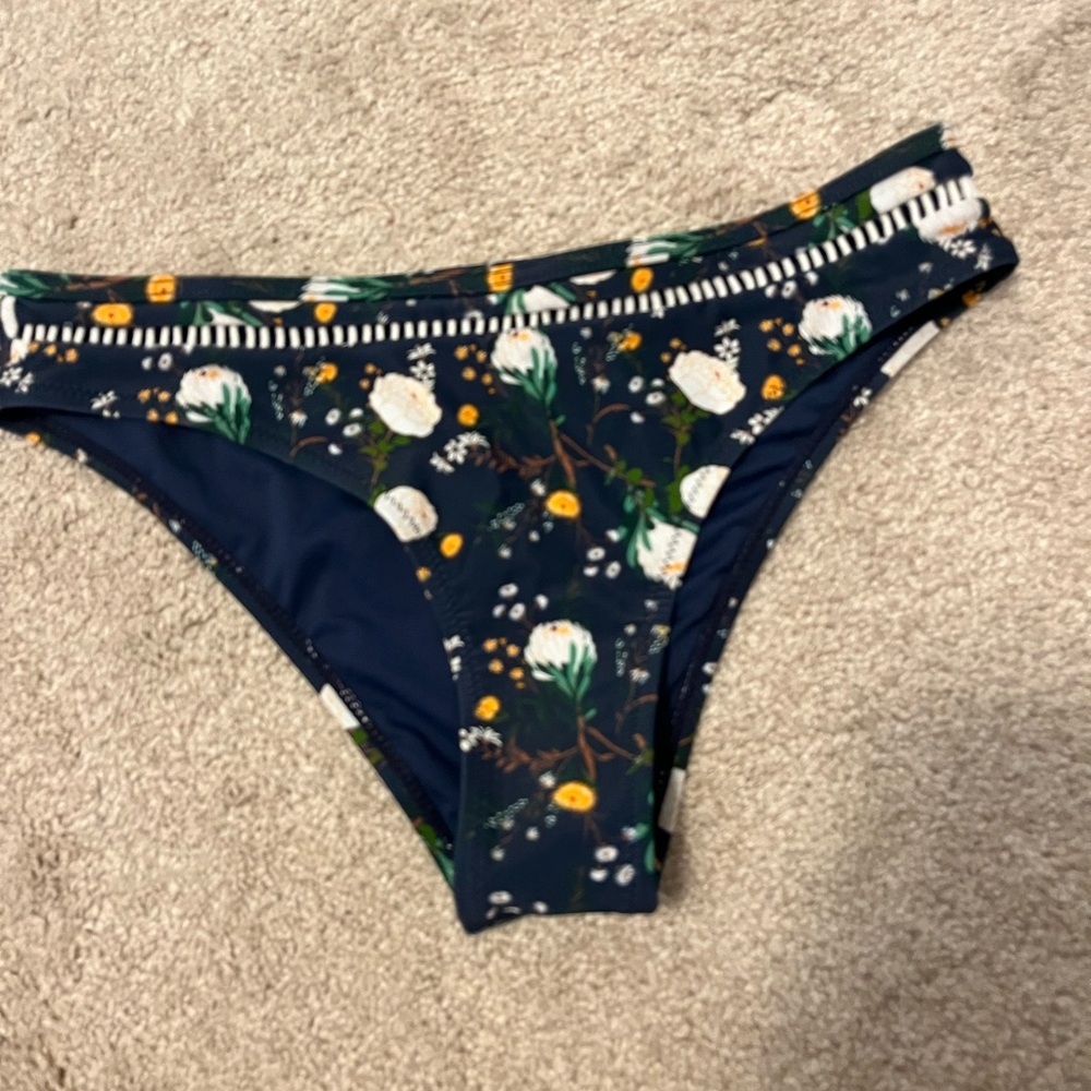 Cupshe Floral Bikini Bottoms